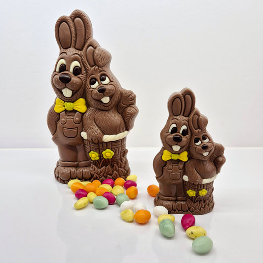 Papa haas & zoon melk gekleurd - chocolade figuur