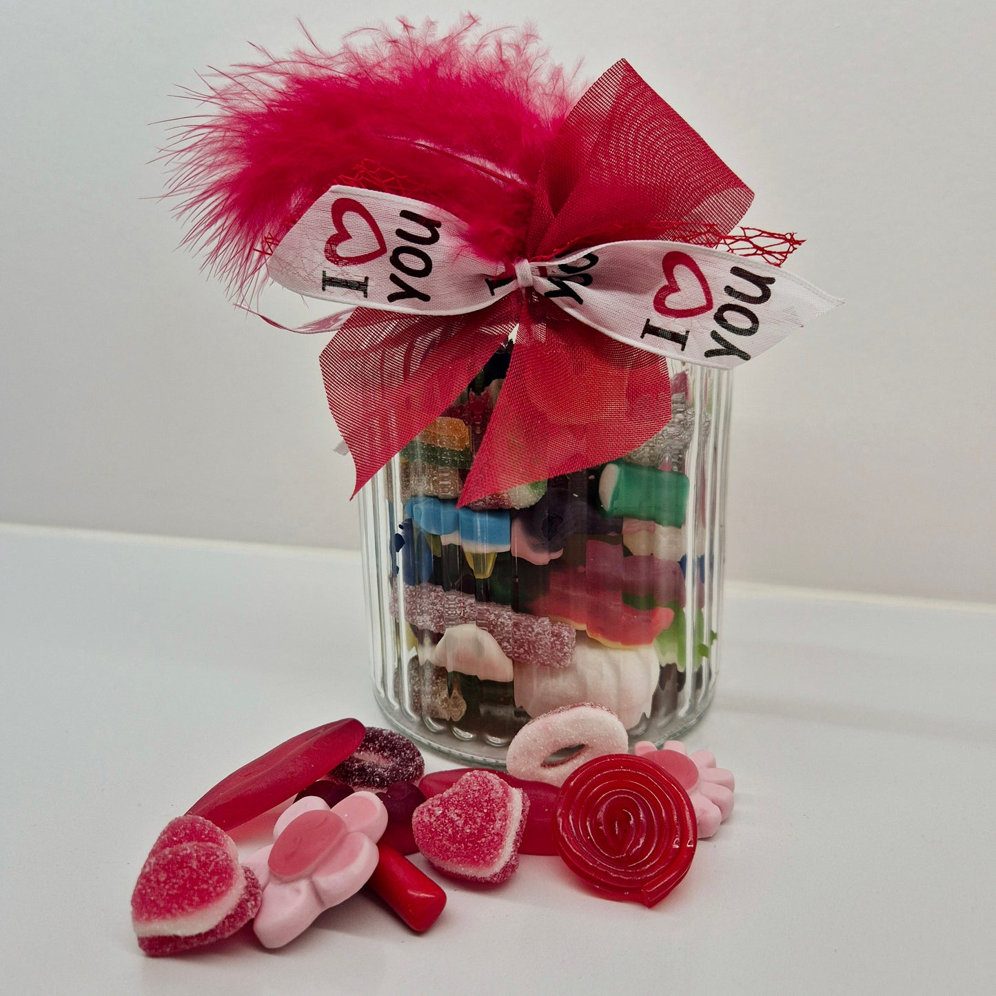 Gevulde snoeppot, geribbeld