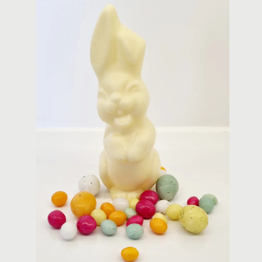 Lachend haasje WIT - chocolade figuur