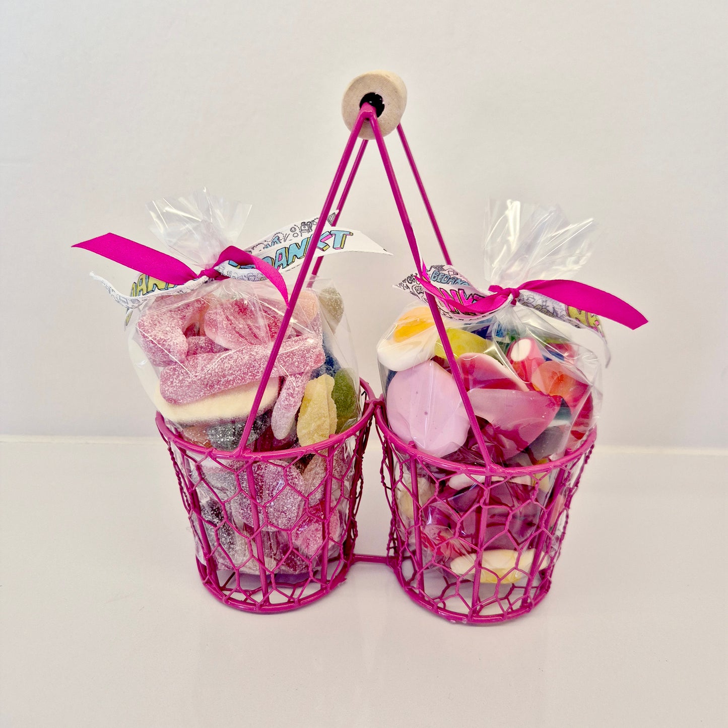 Mandje met snoepjes - roze