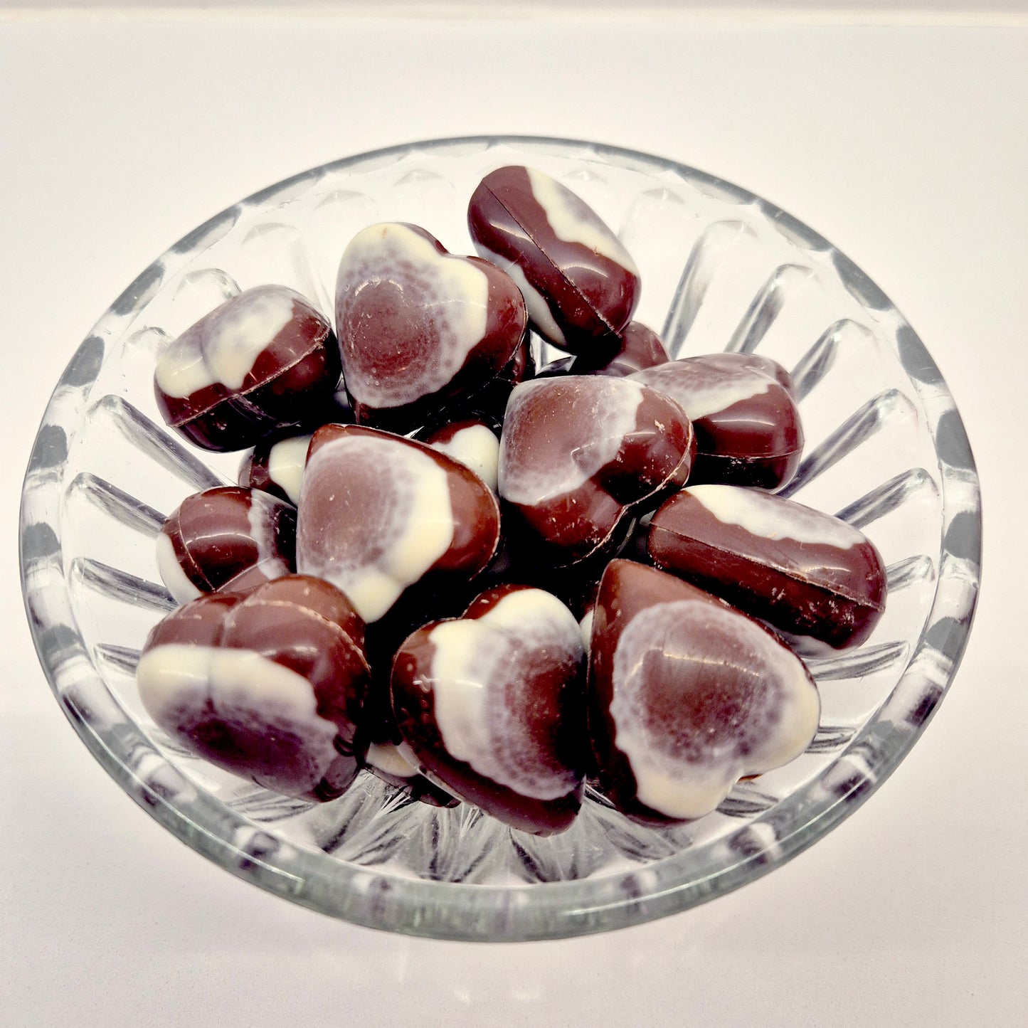 Praline hartjes melk, gevuld met karamel